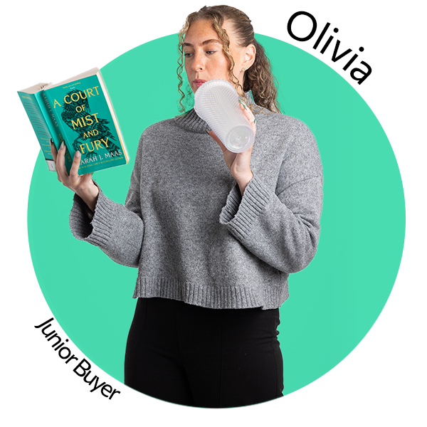 Olivia – junior buyer
